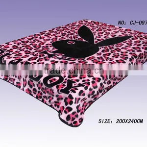 Blankets thumbnail-3