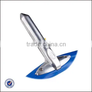 Flexible Pool Brush With Aluminium Handle thumbnail-2