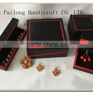 China Factory Wholesale Plastic Material Jewelry Box Custom Packaging Box for Necklace, Earring,bracelet and Ring thumbnail-3
