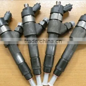 Low Price Orginal and Genuine BOSCH Common Rail Injector 0445120002 for IVECO 500313105 500384284 FROM BEACON MACHINE thumbnail-1