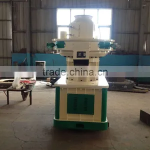 CSPM 2016 New Hot Sale Factory Supply Ring Die Sawdust Pellet Mill thumbnail-4
