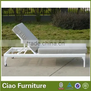 All-Weather Sunbed Patio Wicker White Sun Lounger With Wheels thumbnail-5