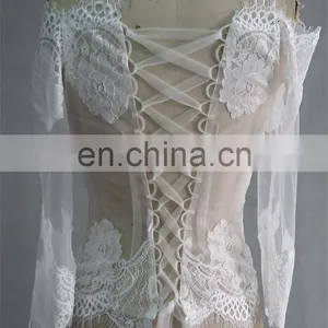 Plus Size Lace Up Back Short Sleeve Lace Applique Off Shoulder Lace Top thumbnail-2