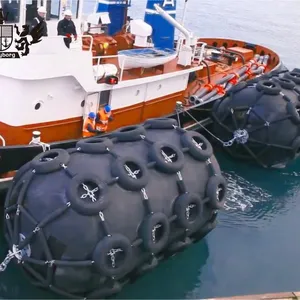 High Endurance Fender Pneumatic Rubber Fender Floating Fender Yokohama Fender for Ship thumbnail-3