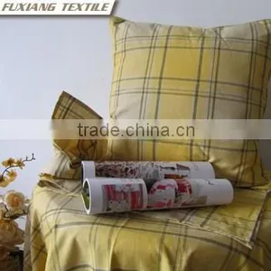 100% Polyester Yarn-dyed Table Cloth thumbnail-1