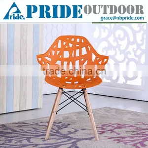 Villain Modeling Plastic Arm Chair Wooden Legs Modern Hollow Plastic Leisure Dinning Chair thumbnail-1