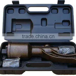 Powerful Hand Wrench thumbnail-4