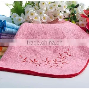 Hot Sales Cotton Velour Bamboo Fibre Embroidery Design Fancy Hand Towels thumbnail-4