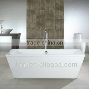 Acrylic Freestanding Bath thumbnail-1