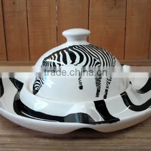 Ceramic 4 Section Seasoning Dish With Cover for Restaurant Family thumbnail-1