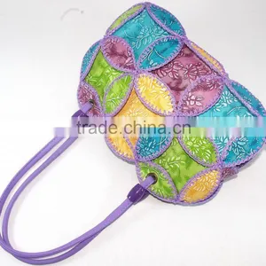 China Leather Handbag Factory Lady Fancy Bags Crochet Design Totall Handmade thumbnail-2
