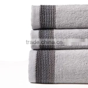 Wholesale Custom White 100% Cotton Hotel Towel Set thumbnail-2