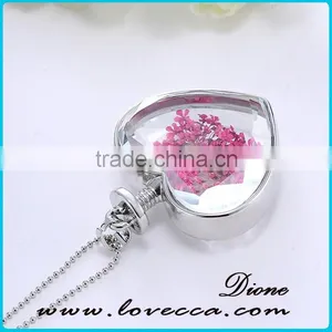 Vintage Pendant Floating Locket Charm Necklace With Dried Real Lace Flower thumbnail-5