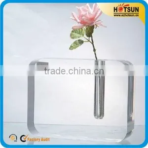 Custom New Design Decoration Vase thumbnail-1