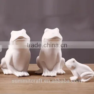 Miniature Ceramic Porcelain Animal Ceramic Frog Figurines thumbnail-1