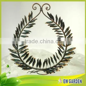 China Factory ODM & OEM Unique Olive Branch Shape Standing Metal Candle Holder thumbnail-2