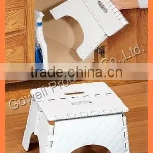 Foldable Plastic Step Stool thumbnail-1