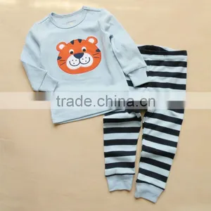 2011 Autumn Baby Clothes Set 100% Cotton Embroider Pajamas thumbnail-1