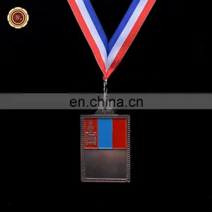 Wr Wholesale Art Crafts Bronze Metal Medal Creative Square Shaped Medal With Ribbon thumbnail-3
