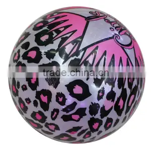 Promotional PVC Inflatable Beach Ball thumbnail-2