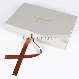 Custom Luxury Magnet Flap Cardboard Gift Packaging Box With Ribbon thumbnail-1