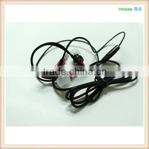 Factory Price New Arrival TPE Soft Line Super Bass Metal Earphone thumbnail-3