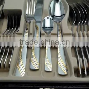 High Quality Stainless Steel Knives Made in China With Wooden Case thumbnail-1