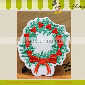 2014 Hot Sale Decoration Logo Christmas Series Embroidery Badge Pin-On thumbnail-4