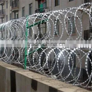 Razor Barbed Wire thumbnail-1