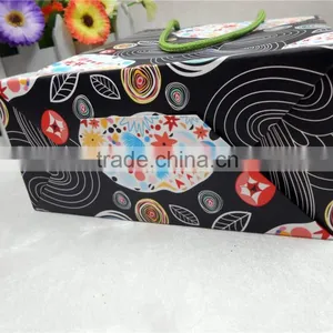 Custom Logo Print , Color Beauty Cosmetic Paper Gift Bags thumbnail-6