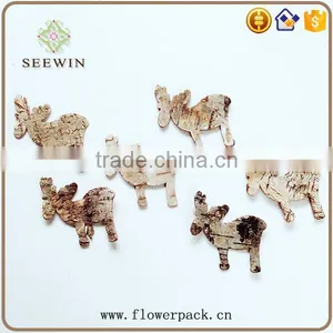 Small Deer Natural Flower Wood Bark Engraving thumbnail-3