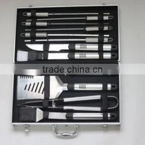 Wholesale Stainless Steel Barbecue Tool Set With Case thumbnail-2