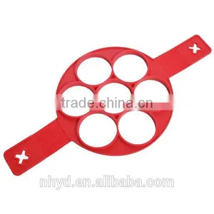 2017 Wholesale Cooking Tools Flip Multiple Silicone Pancake Maker Flippin Fantastic thumbnail-4