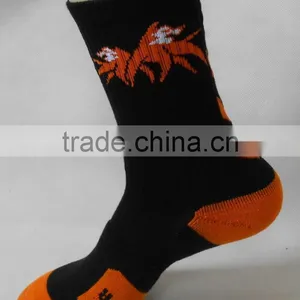 Custom Wholesale Athletic Elite Basketball /Football Socks thumbnail-1