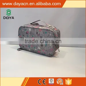 2017 Hot Sales Wholesales Custom Ladies Travel Polyester Cosmetic Bag thumbnail-1