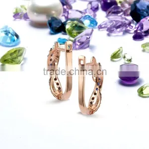 Gold Earring With Sapphire and Diamonds thumbnail-3