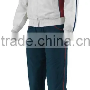Custom High Quality Outdoor Sport Tracksuits for Training and Jogging thumbnail-3