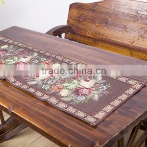 PLUS Woven Wholesale Jacquard Christmas Tapestry Batik Table Runner thumbnail-1