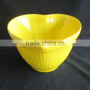Heart Shape Plastic Mixing Bowl Set thumbnail-4