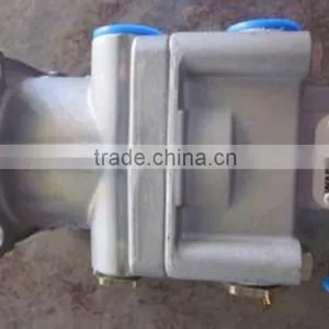 Heavy Truck Spare Parts Hot Sale for HOWO WG9000360180 Trailer Valve thumbnail-3