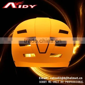 Modern Classic Style Widely Used Climbing Helmet thumbnail-3