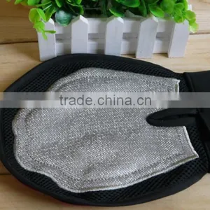 Pet Washing Gloves thumbnail-3