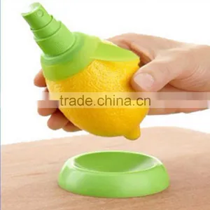 Hot Portable Mini Manual Fruit Juicer, Orange Squeezer, Lemon Juice Extractor, Kitchen Tools Accessories thumbnail-1