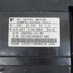 SGMPH-02DAA-YG12 200w 400V Yaskawa Waterproof Low Noise Servo Motor thumbnail-3