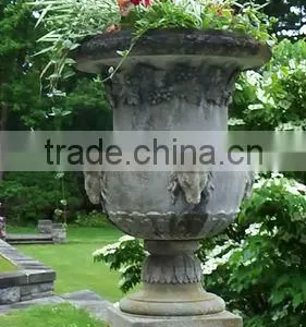 Hand Carved Garden Pedestal and Pots thumbnail-1