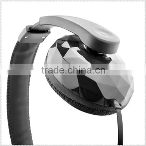 Top Fashion Stereo Headphone Popular Hedphone With Microphone E-H033 thumbnail-4
