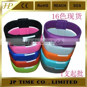 Fashion Women Men Waterproof Touch Digital Silicone Bracelet LED Sports Watch thumbnail-3