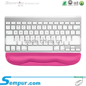 Wrist Rest for Mechanical Gaming Keyboards thumbnail-1