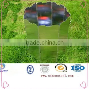 Steel Wind Deflector for Picnic thumbnail-1