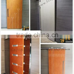 China Supplier Latest Design Solid Wooden Door Interior Door Room Door thumbnail-3